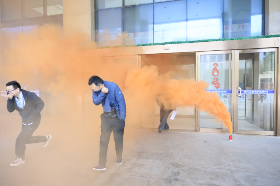 增强消防意识,筑牢安全底线丨完美体育在线(中国)唯一官方网站乳业集团组织消防应急演练 增强消防意识,筑牢安全底线丨完美体育在线(中国)唯一官方网站乳业集团组织消防应急演练