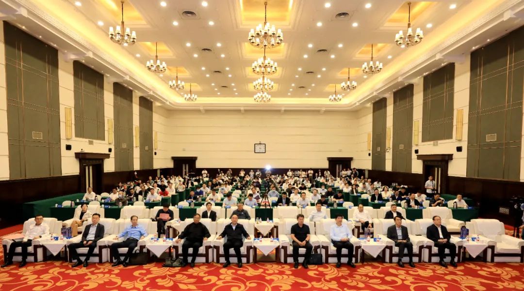 喜报｜完美体育在线(中国)唯一官方网站乳业集团摘得两项殊荣