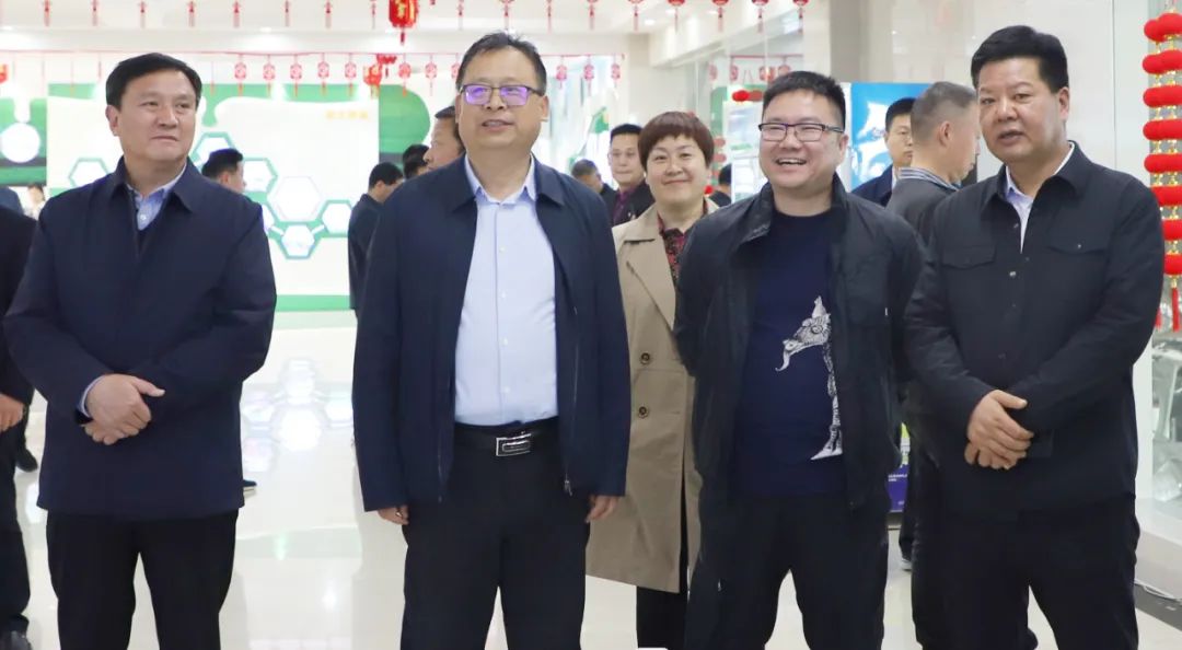 完美体育在线(中国)唯一官方网站丨驻马店市遂平县政协党组书记、主席张卫东一行莅临完美体育在线(中国)唯一官方网站鲁山瑞亚牧场参观