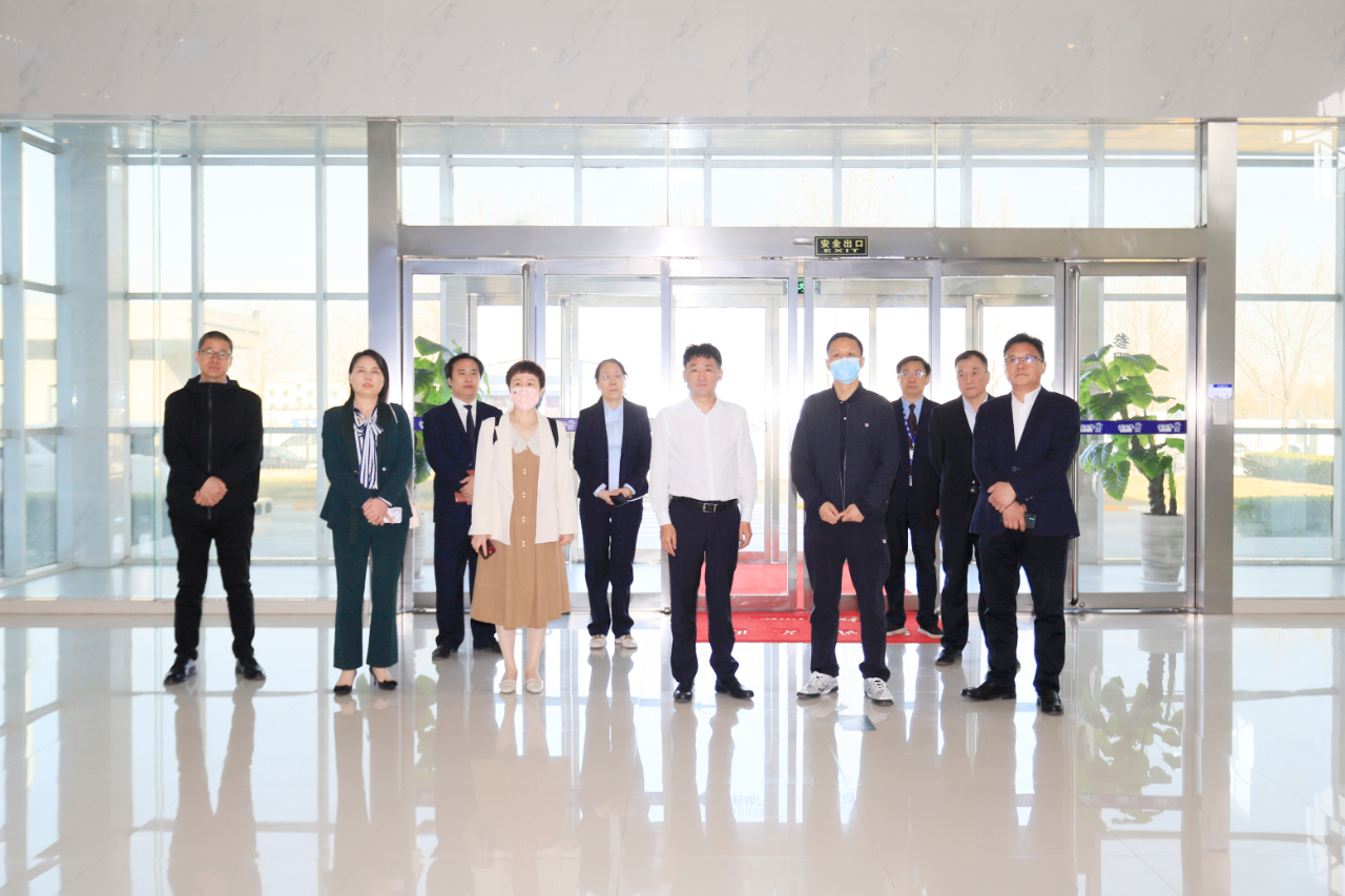 完美体育在线(中国)唯一官方网站| 省农投集团董事长李晓寰一行莅临完美体育在线(中国)唯一官方网站调研指导工作