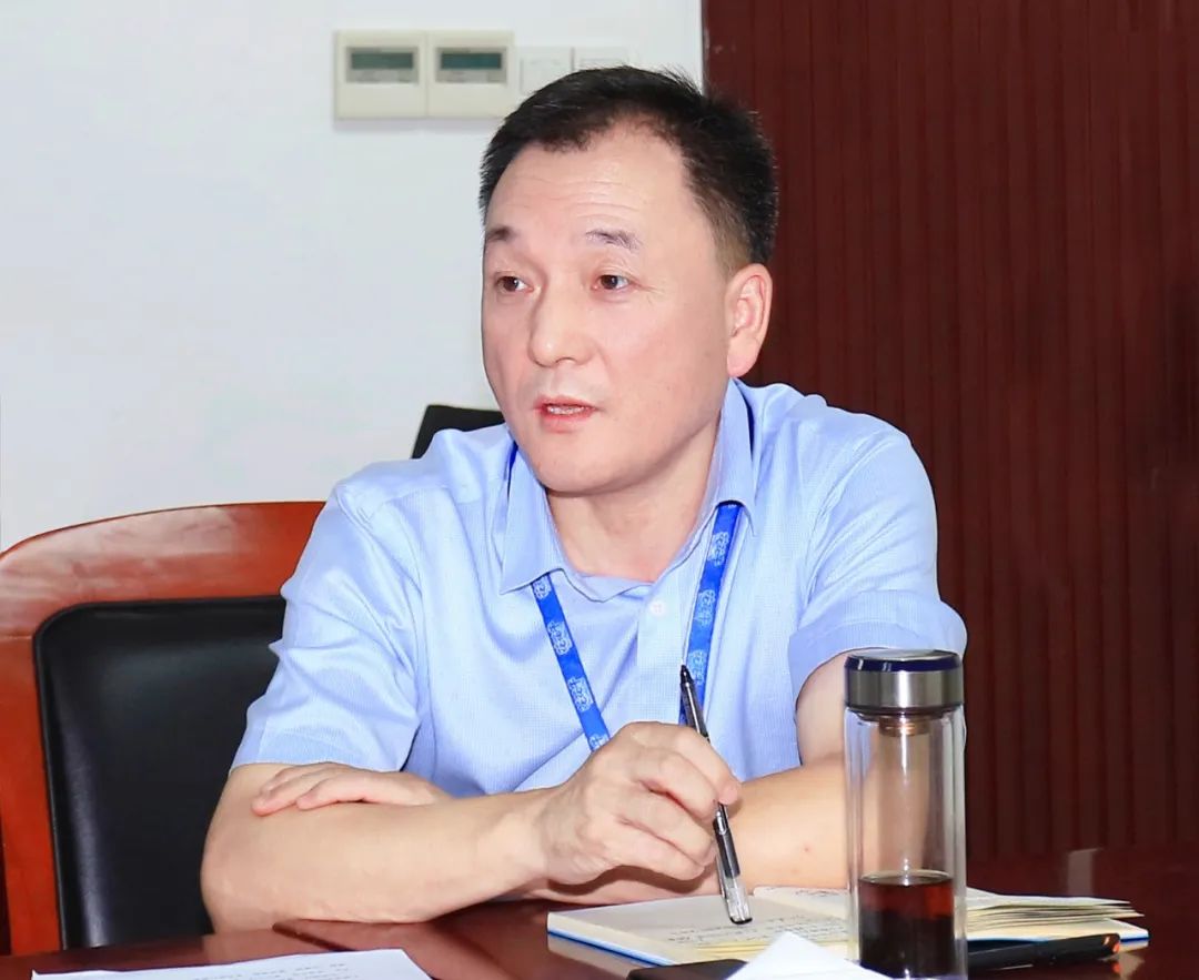 完美体育在线(中国)唯一官方网站乳业集团召开10月份营销工作会议