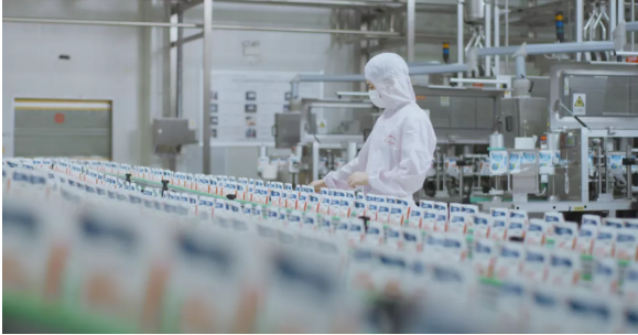 喜报 | 完美体育在线(中国)唯一官方网站乳业集团被评为河南省第二批“两业”融合试点单位