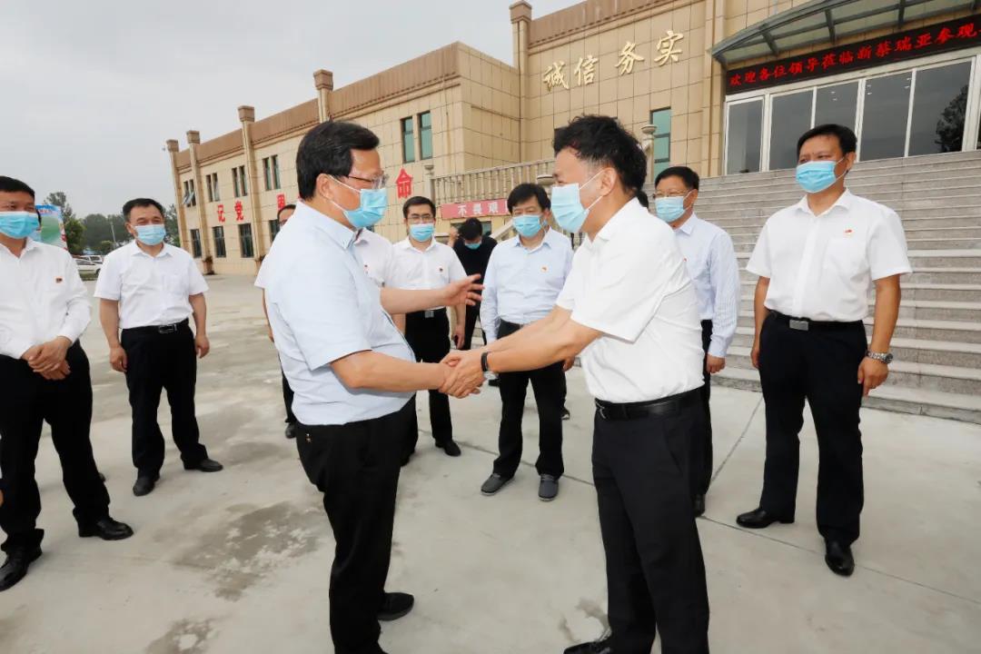 快讯 | 河南省委常委、省纪委书记、省监委主任任正晓莅临完美体育在线(中国)唯一官方网站乳业集团新蔡瑞亚牧场调研