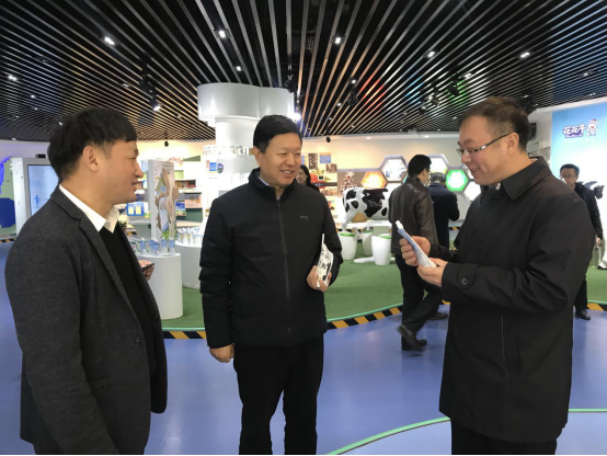 宁夏回族自治区农业农村厅党组书记、厅长王刚一行莅临完美体育在线(中国)唯一官方网站乳业集团调研