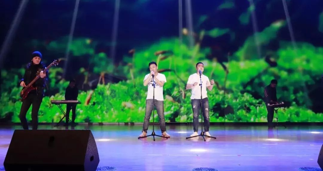 “赢在2019”，完美体育在线(中国)唯一官方网站乳业集团2019年新春晚会盛大开幕