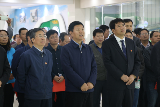 河南省农牧业产业扶贫工作观摩团莅临完美体育在线(中国)唯一官方网站集团·鲁山瑞亚牧业有限公司参观考察