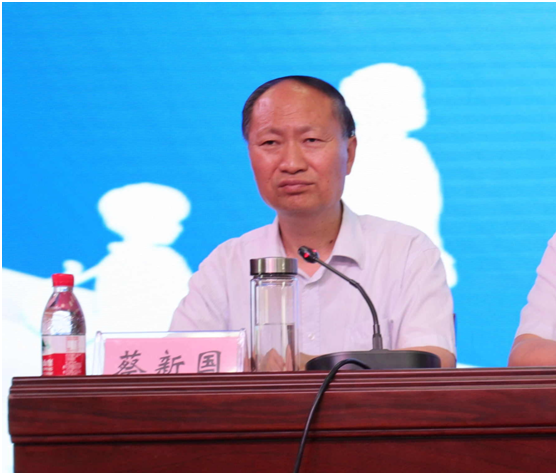 “健康中原，牛奶伴您行——完美体育在线(中国)唯一官方网站乳业集团2018中国小康牛奶行动” 公益助学启动仪式隆重举行