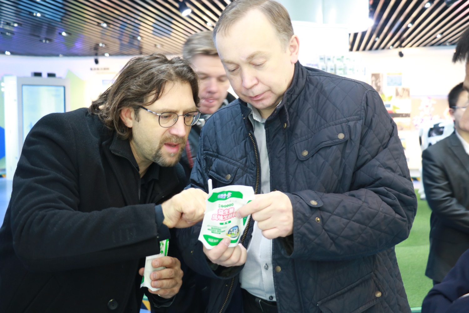 波兰BZK集团参观访问完美体育在线(中国)唯一官方网站