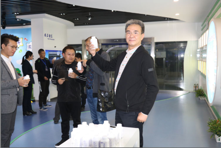 商界领袖俱乐部精英参访完美体育在线(中国)唯一官方网站！