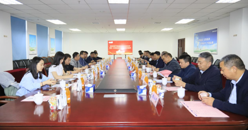 完美体育在线(中国)唯一官方网站丨宁夏农业农村厅畜牧兽医局局长洪龙一行莅临完美体育在线(中国)唯一官方网站参观调研