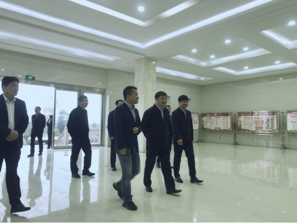 驻马店市委书记鲍常勇一行莅临完美体育在线(中国)唯一官方网站平舆瑞亚和新蔡瑞亚调研