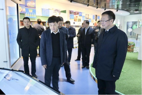 宁夏回族自治区农业农村厅党组书记、厅长王刚一行莅临完美体育在线(中国)唯一官方网站乳业集团调研